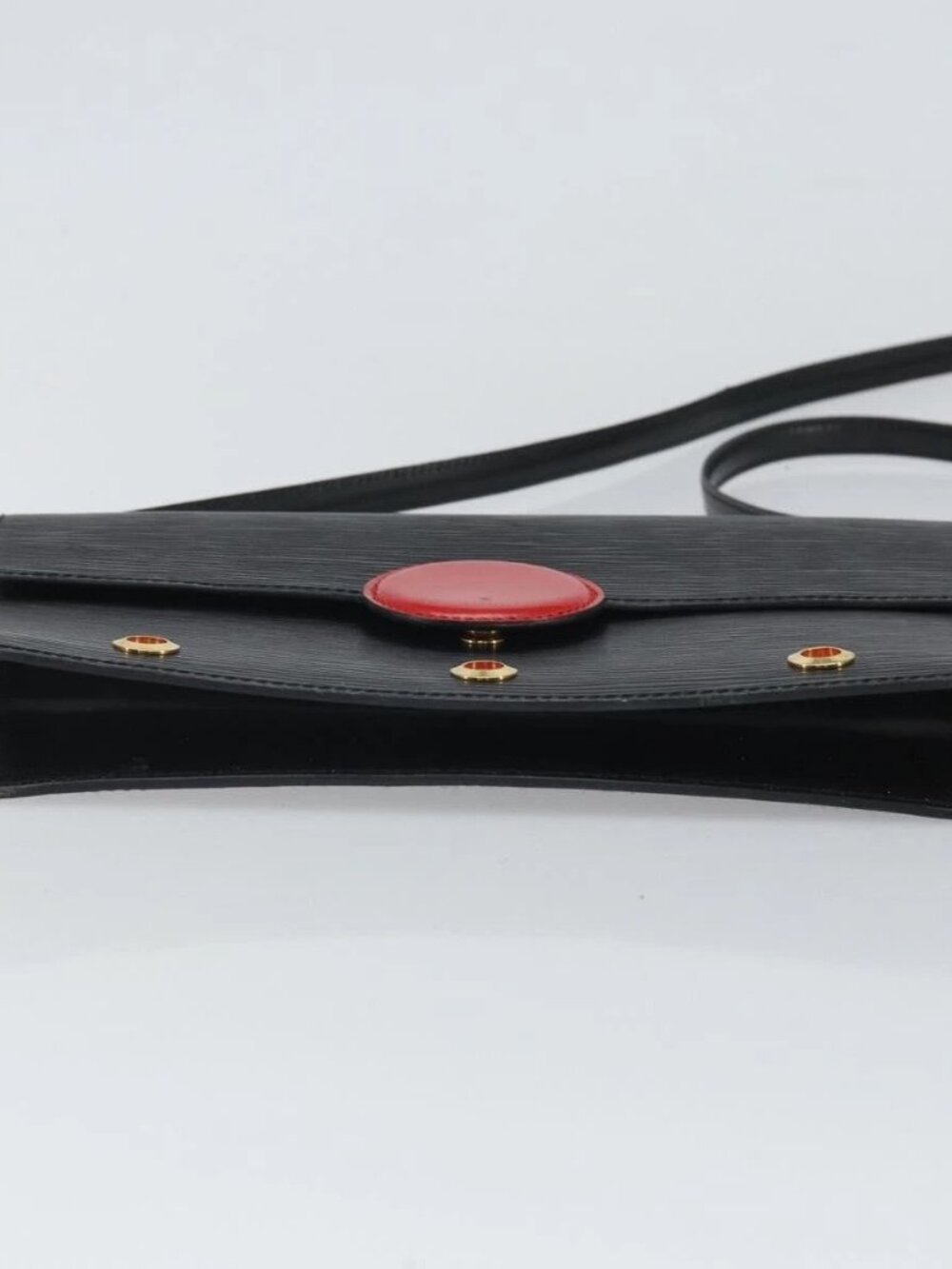 LOUIS VUITTON Epi Hublot Shoulder Bag Black Red M52557 LV Auth 170099 - Picture 7 of 16